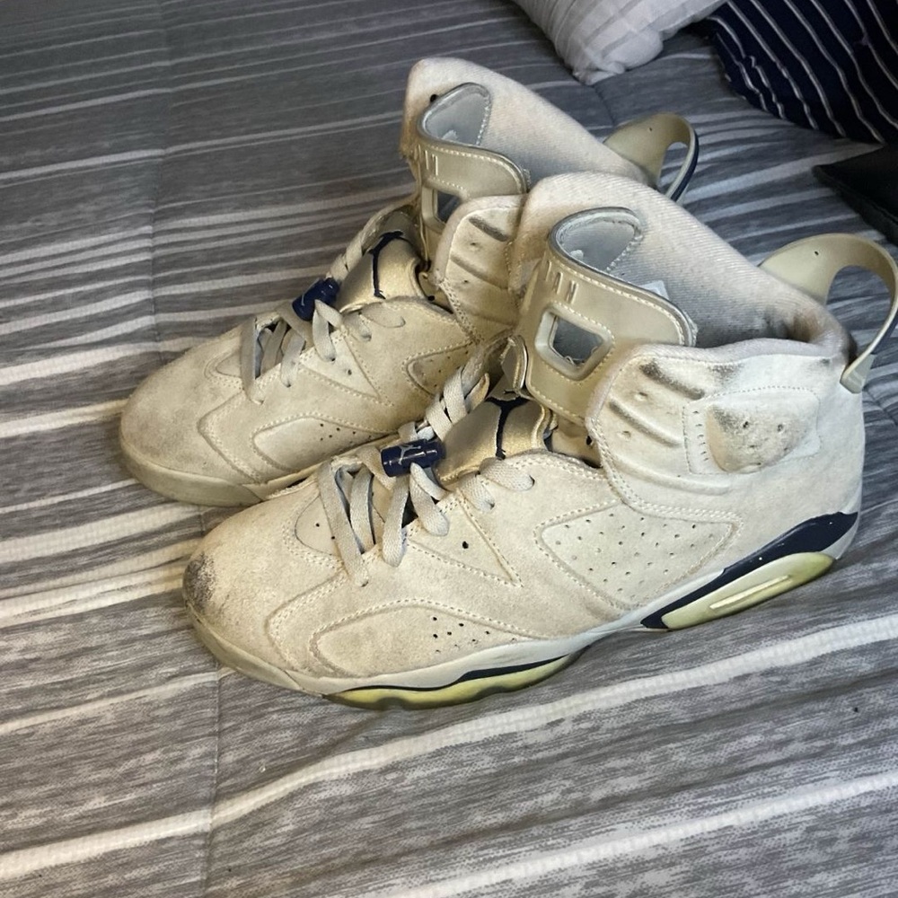 Jordan 6 Georgetown Size 10.5